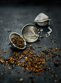 Lisbon Blend // Rooibos, Turkish Apricot, Chrysanthemum